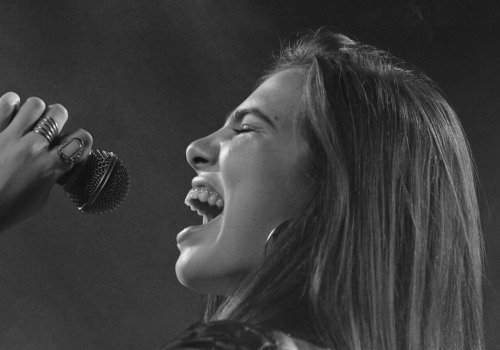 How long do singing lessons take to work?